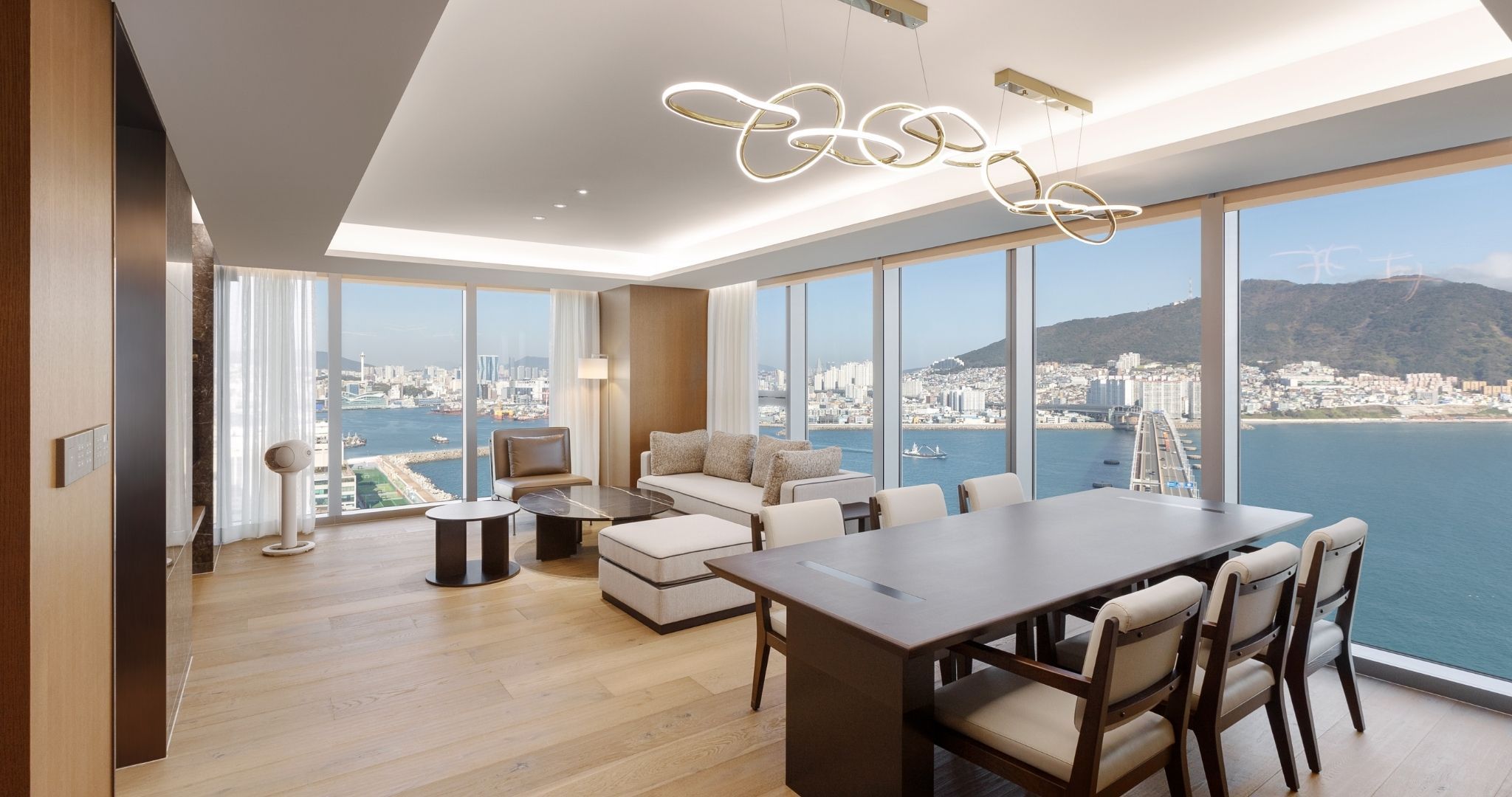 Wyndham Grand Busan Ijin - Busan - Living room