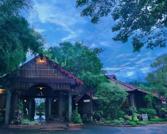 The Village Resort - Mysore - Byggnad