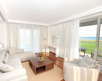 Buca Beach Resort - Messene - Sala de estar