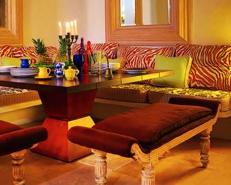 Casa Logos - كارتاخينا دي إندياس - غرفة طعام