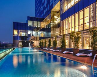 فيرتو هارموني جاكرتا - جاكرتا - حوض السباحة