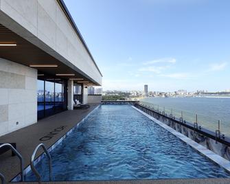 Pohang Hound Hotel Songdo Beach - Pohang - Pool