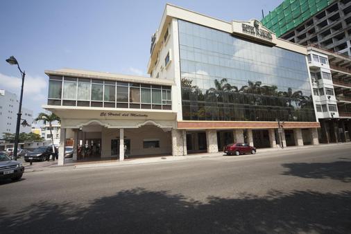 Ramada Hotel - Guayaquil - Rakennus