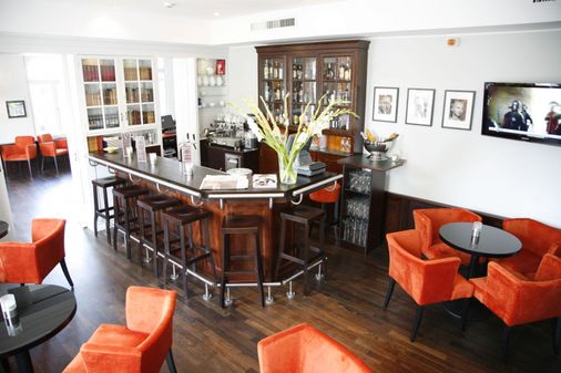 Hotel Brandenburger Tor Potsdam - Potsdam - Baari