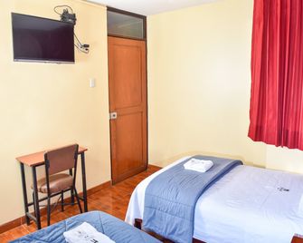 Hotel Italia I - Чіклайо - Спальня