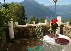 Essentia Guest House - Faggeto Lario - Restaurante