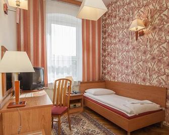Hotel Zamkowy - Słupsk - Schlafzimmer