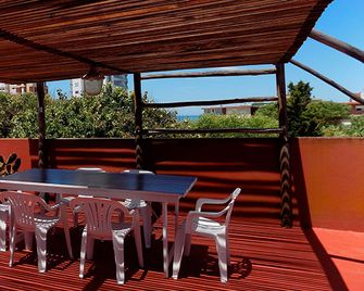 Hotel Arcoiris - Villa Gesell - Balkon