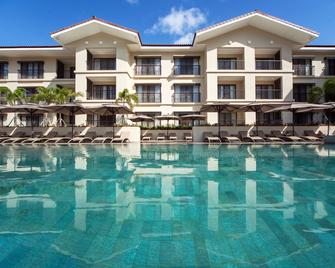 Fairways And Bluewater Boracay - Boracay - Building