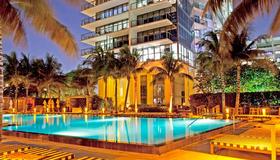 W South Beach - Miami Beach - Pool