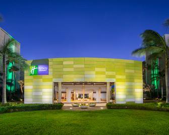 Holiday Inn Resort Aruba - Beach Resort & Casino - Noord - Bâtiment