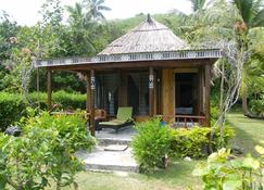 Botaira Resort - Naviti Island - Building