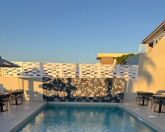 The Noverian Antama Organic Beach Resort Chania with Outdoor Heated Pool - Agia Marina - Pool