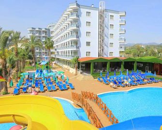 Caretta Relax Hotel - Konakli - Piscina