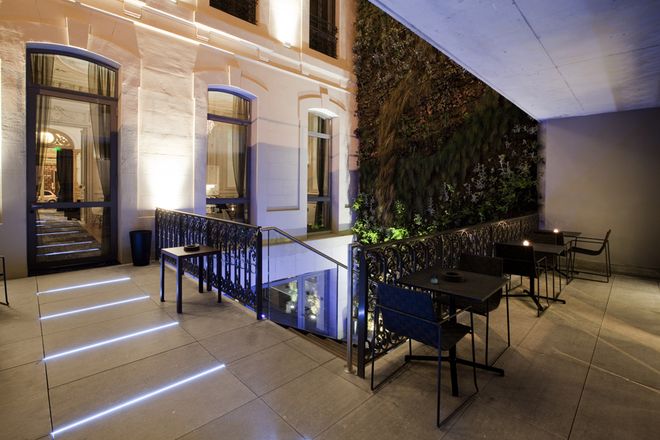 C2 Hôtel - Marseille - Outdoors view