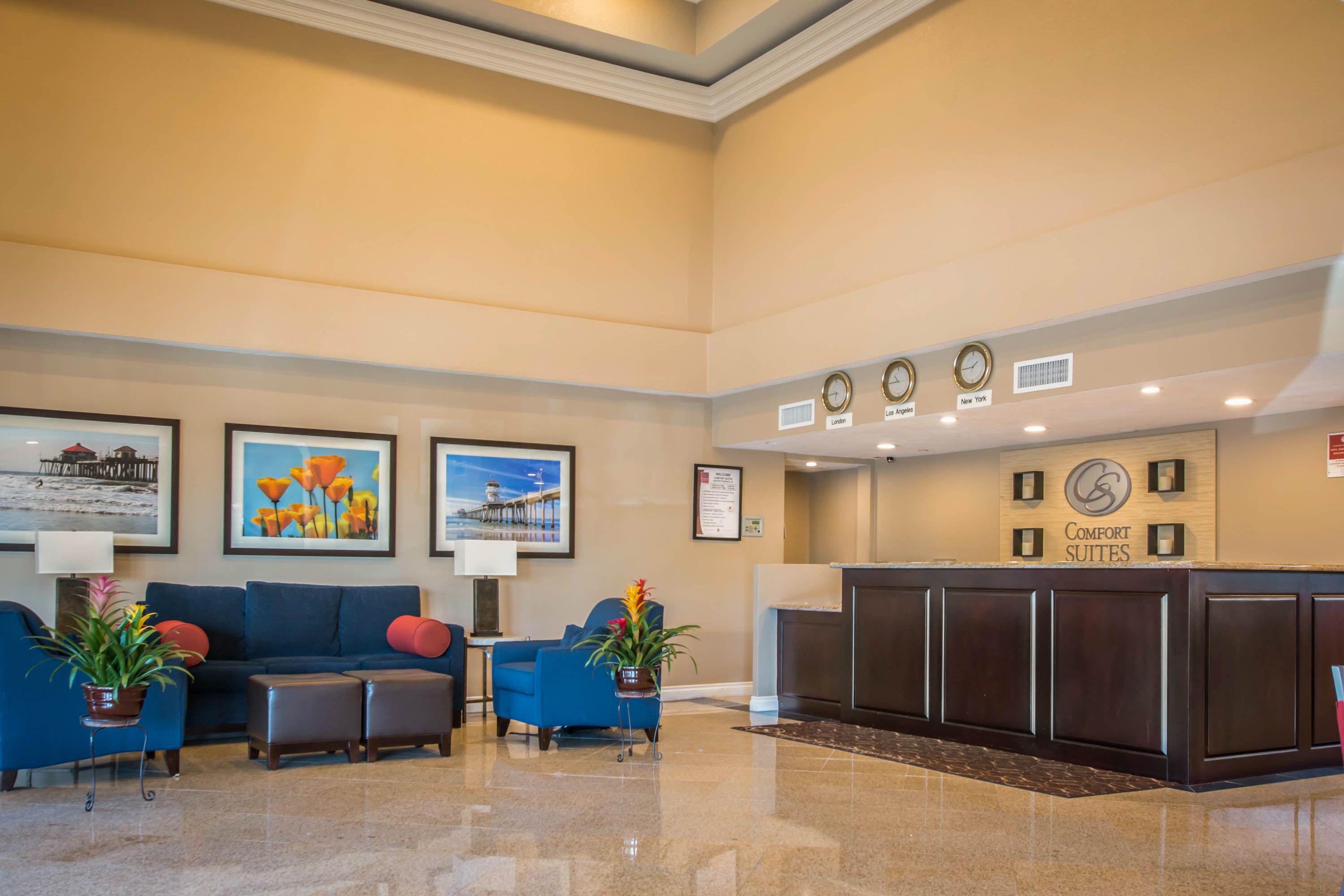 Comfort Inn Suites Huntington Beach 112 1 7 6 Huntington