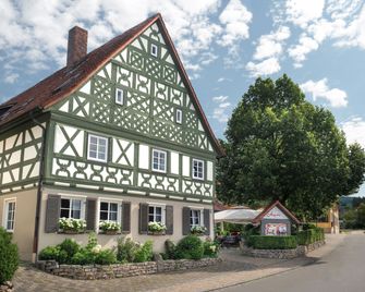 Landhotel Augustin - Bad Staffelstein - Gebouw