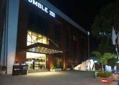 Humble Hotel Amritsar - Amritsar - Κτίριο