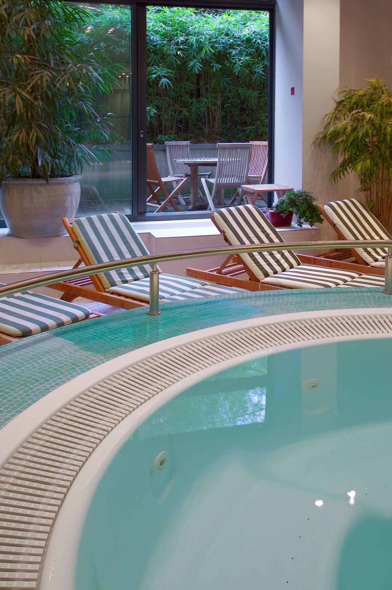 NH Brussels Eu Berlaymont - Brüksel - Havuz