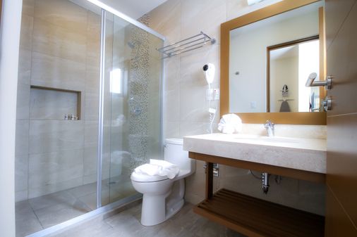 Grand Fifty Suites - Playa del Carmen - Kamar Mandi