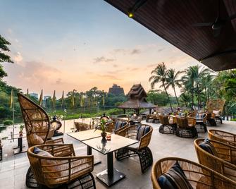 Chatrium Hotel Royal Lake Yangon - Rangun - Lounge