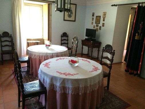 Casa Dos Pombais - 吉馬良斯 - 餐廳