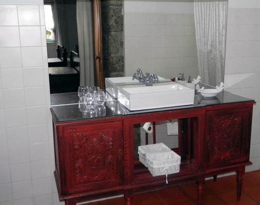 Casa Dos Pombais - Guimarães - Badkamer