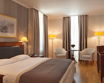Theoxenia Hotel - Athen - Schlafzimmer