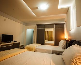 Hotel Oasis - Podgorica - Habitación