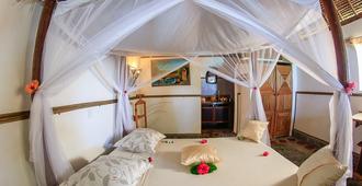 Hotel Club Paradise - Ile Sainte-Marie - Bedroom