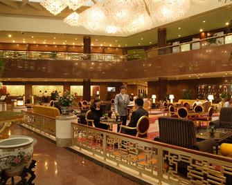 Capital Hotel - Beijing - Restaurant