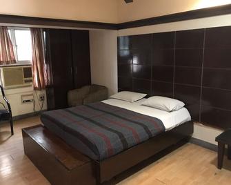 Raj Residency - Chennai - Bedroom