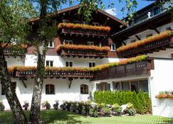 Valluga Hotel - Sankt Anton am Arlberg - Edifício