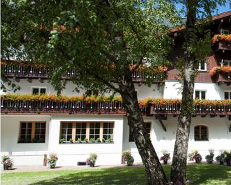 Valluga Hotel - Sankt Anton am Arlberg - Building