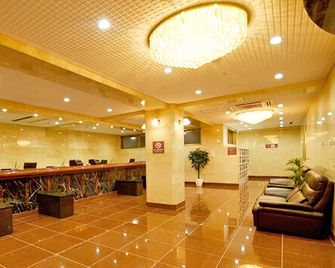 Kyoto Universal Hotel Karasuma - Койото - Лоббі
