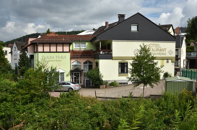 Bold´S Hotel-Restaurant 'Zum Grünen Kranz' - Rodalben - Gebouw