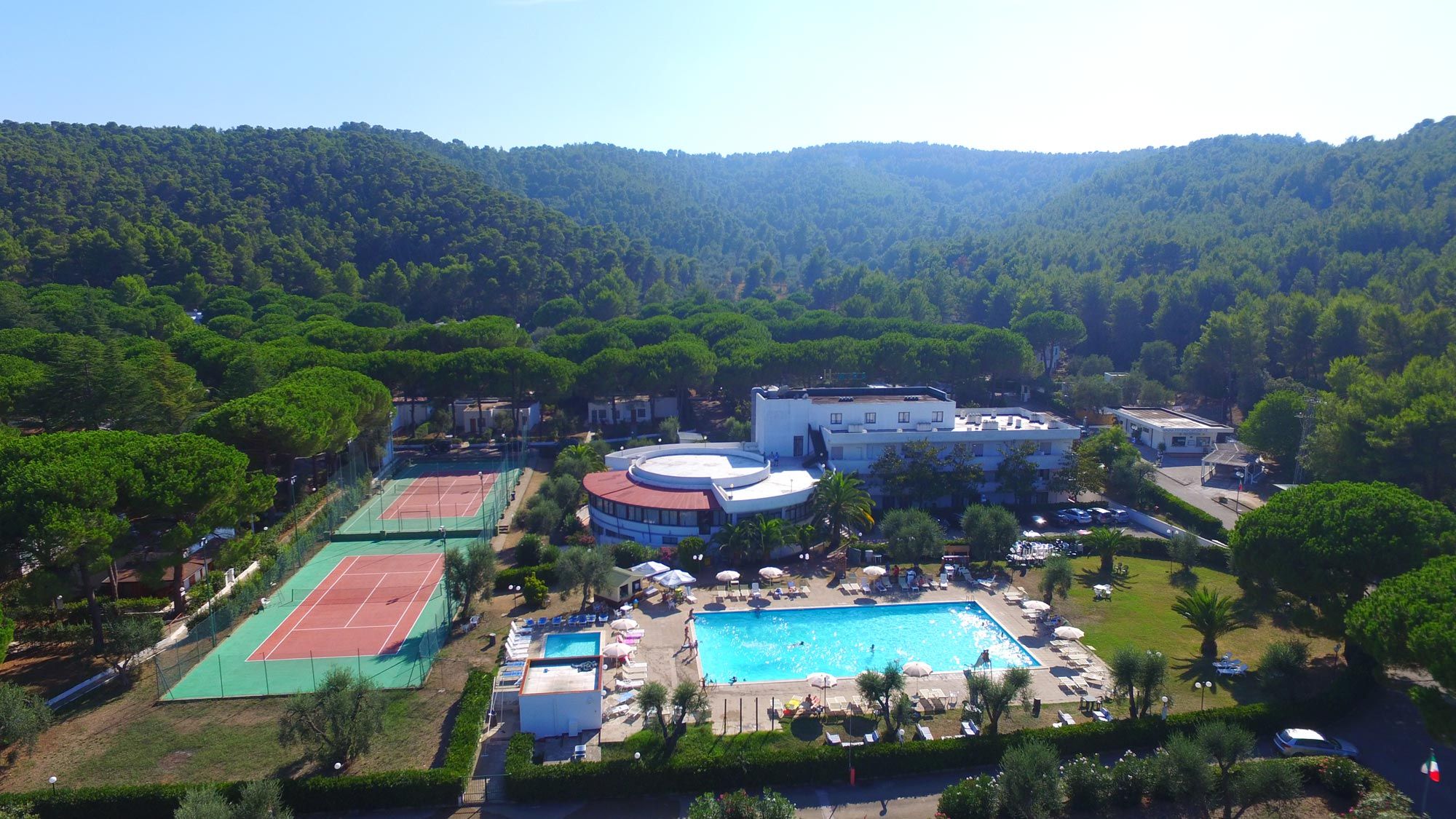 Hotel Mira - פצ'יסי - בניין