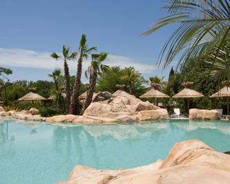 Domaine du Mas de Pierre - Saint-Paul-de-Vence - Piscina