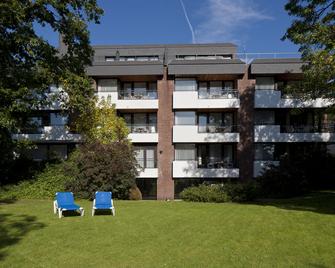 Appartment-Hotel Seeschlösschen - Timmendorfer Strand - Rakennus