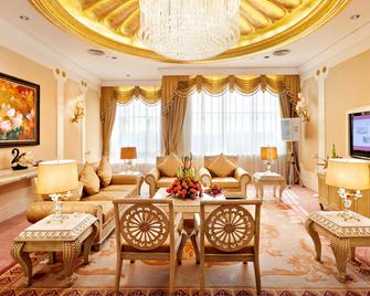 Goodview Hotel Sangem Qiaotou - Dongguan - Living room