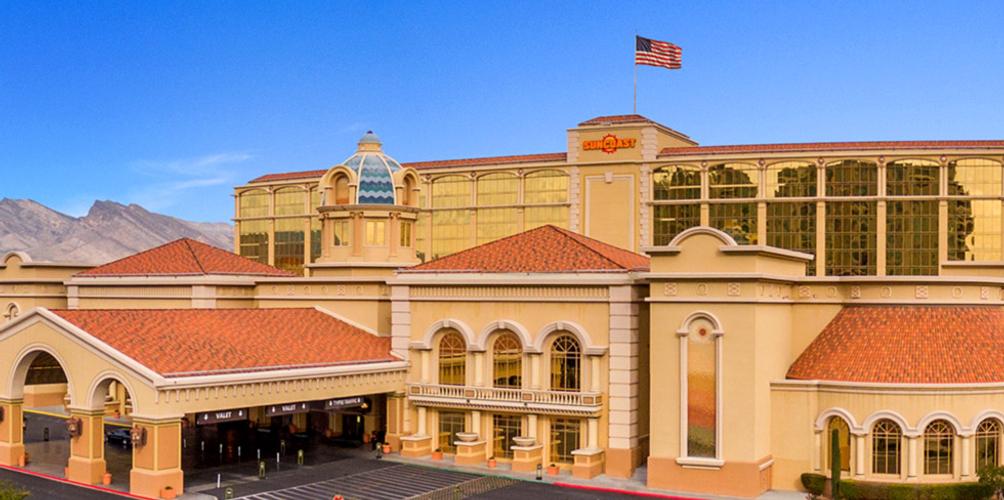 Suncoast Hotel And Casino 47 1 5 6 Las Vegas Hotel Deals Reviews Kayak