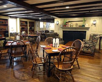 Publick House Historic Inn and Country Motor Lodge - Sturbridge - Ресторан