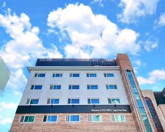 Stay Pohang Hotel - Pohang - Building