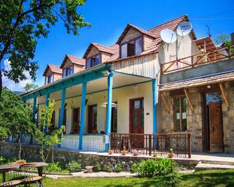 Toon Armeni Guest House - Dilidschan - Hoteleingang