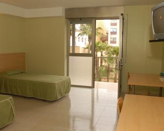 Apartaments Turístics Residencia Vila Nova - Vilanova i la Geltrú - Bedroom