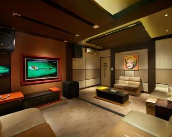 Puri Perdana Hotel - Blitar - Property amenity