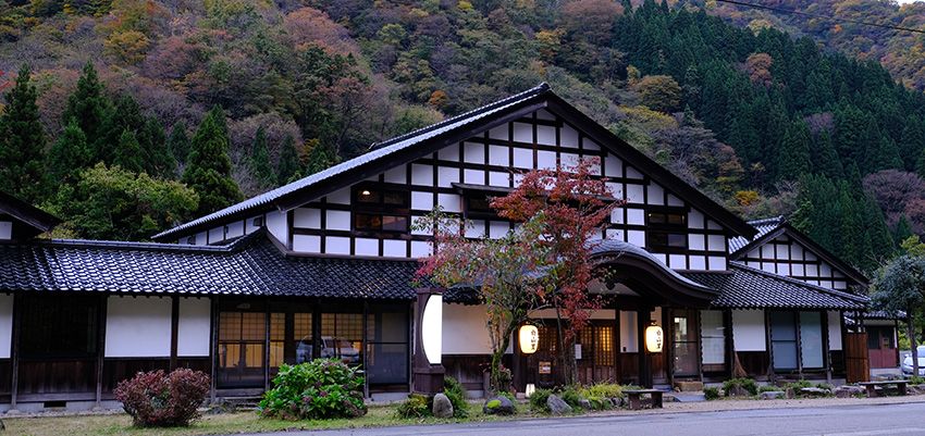 Hakusanri Onsen Hakusanri - Hakusan - Gebouw