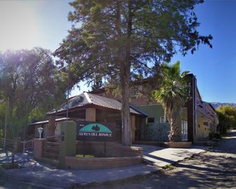 Ayres Del Bosque - Villa de Merlo - Building