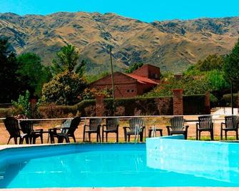 Ayres Del Bosque - Villa de Merlo - Piscina