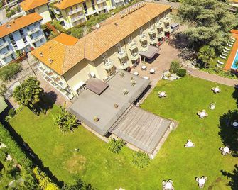 Hotel Elisabetta - Nago–Torbole - Dış görünüm